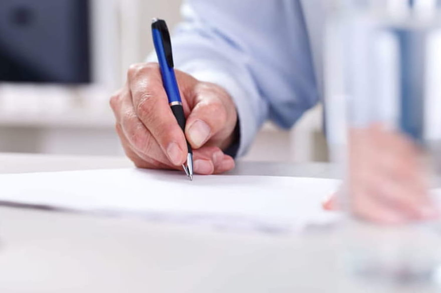 Comment rédiger une attestation sur l&rsquo;honneur en cas de perte de fiche de paie ?