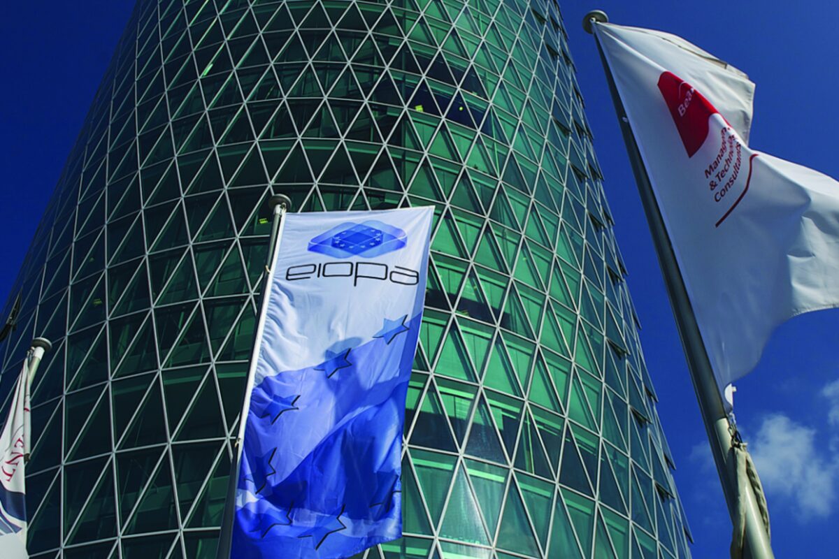 Comprendre l&rsquo;EIOPA: Définition et Impact sur le Secteur des Assurances en Europe