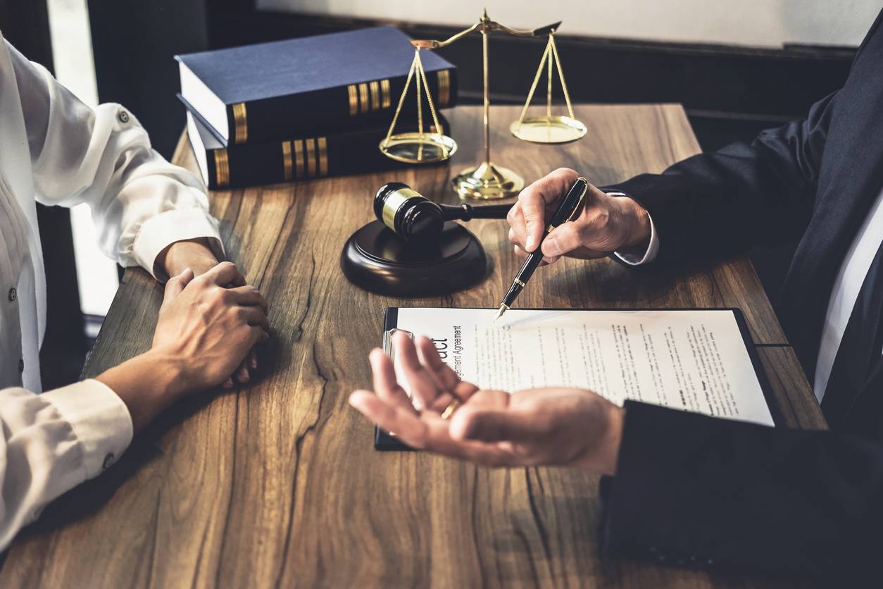 Quels documents le notaire remet-il aux héritiers ?